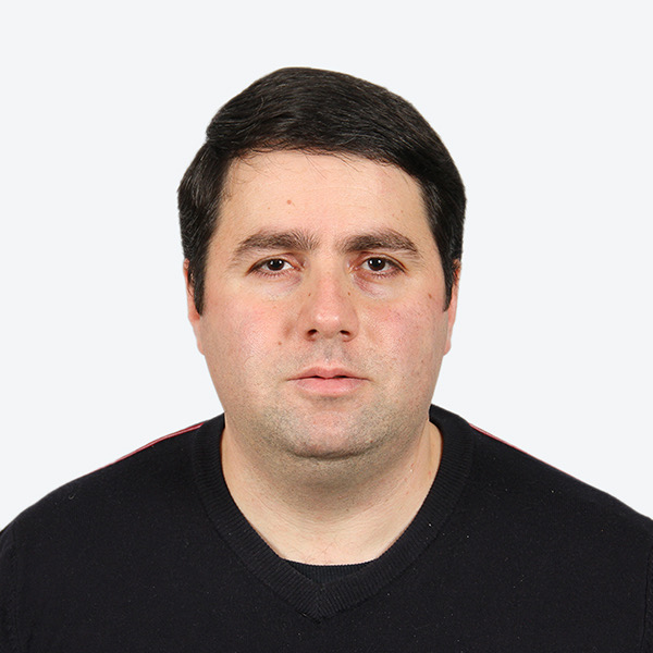 A&E Fix & Shine owner