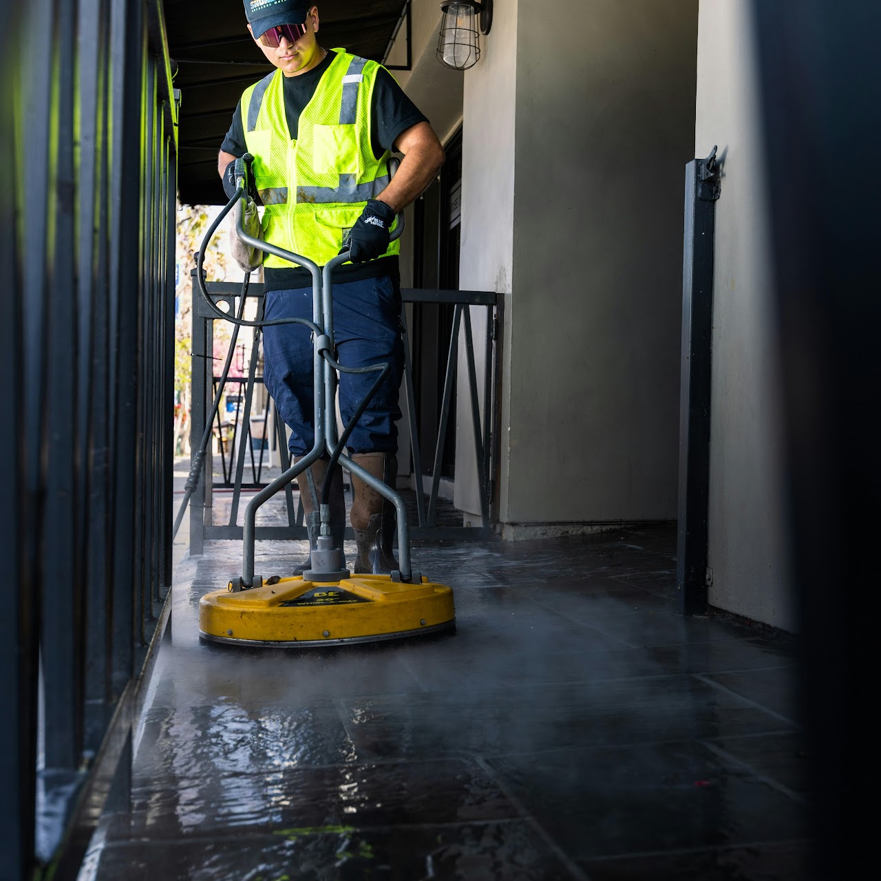 Power washing service